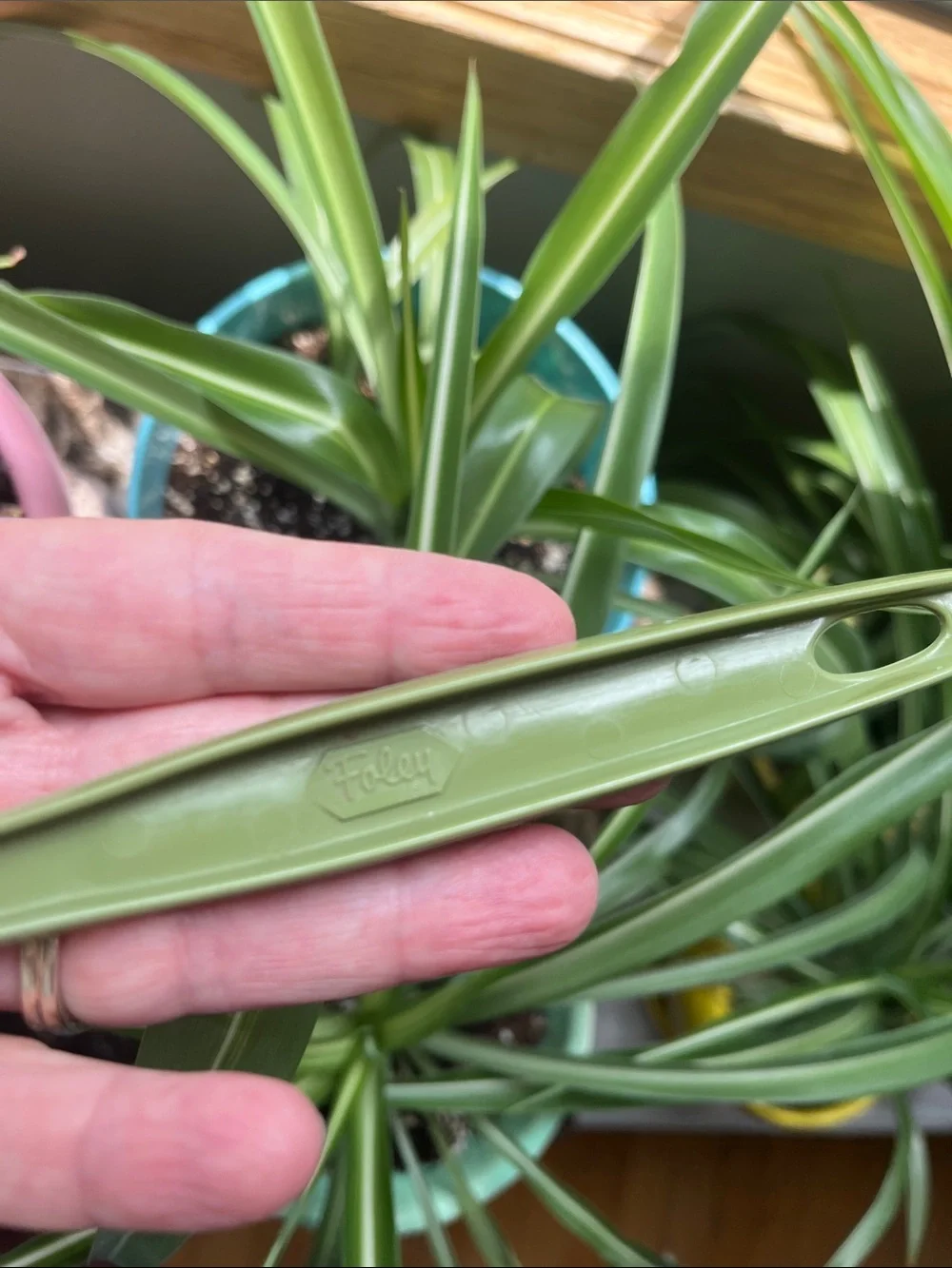 Vtg FOLEY Nylon 11” Serving Spoon AVOCADO GREEN Retro Kitchen Utensil 70s MCM